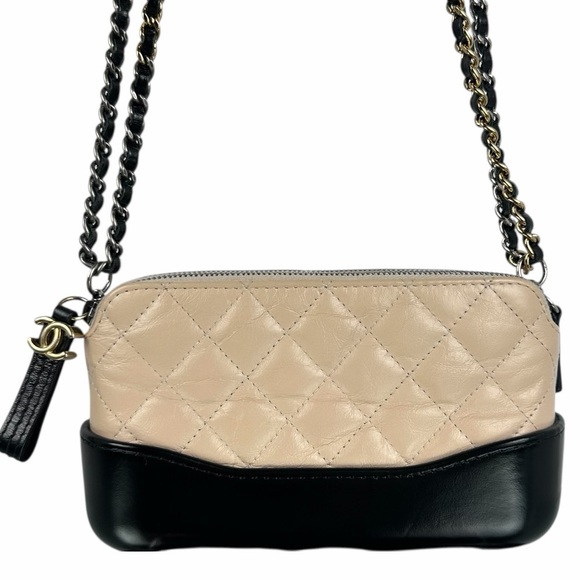 CHANEL Handbags - Chanel Gabrielle Crossbody Bag